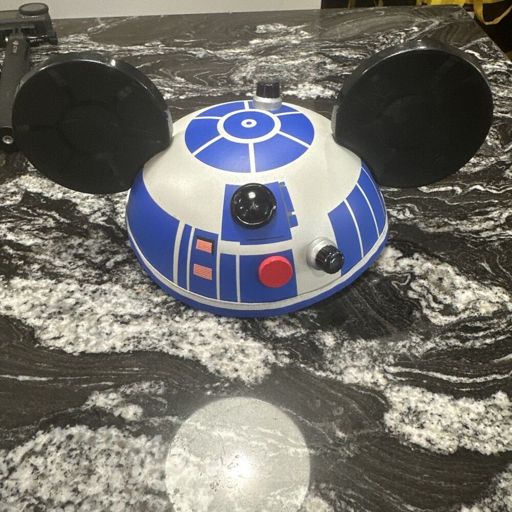 Disney Star Wars R2D2 Mickey Mouse Ears Disney Parks Souvenir Hat Youth